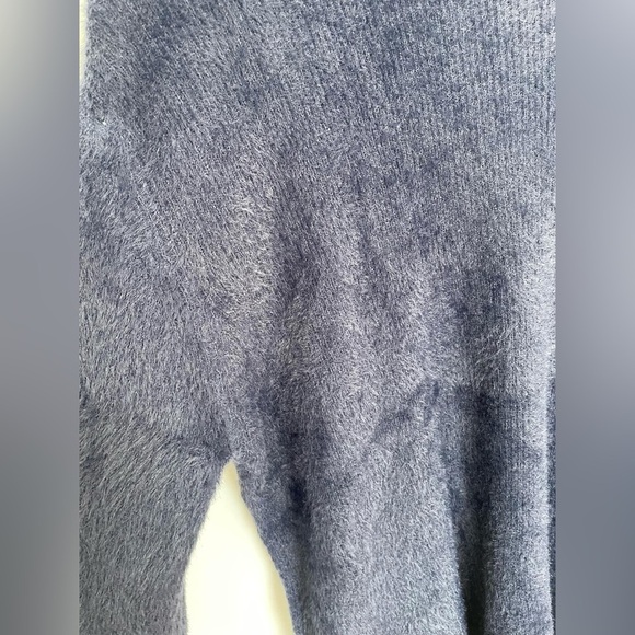 M Made in Italy Blue Cozy Turtleneck Knit Sweater Women’s L Soft Minimalist - Picture 5 of 5